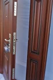 CRIVENT  Puertas de seguridad de aluminio en Lepe, puertas de máxima  seguridad en aluminio y pvc